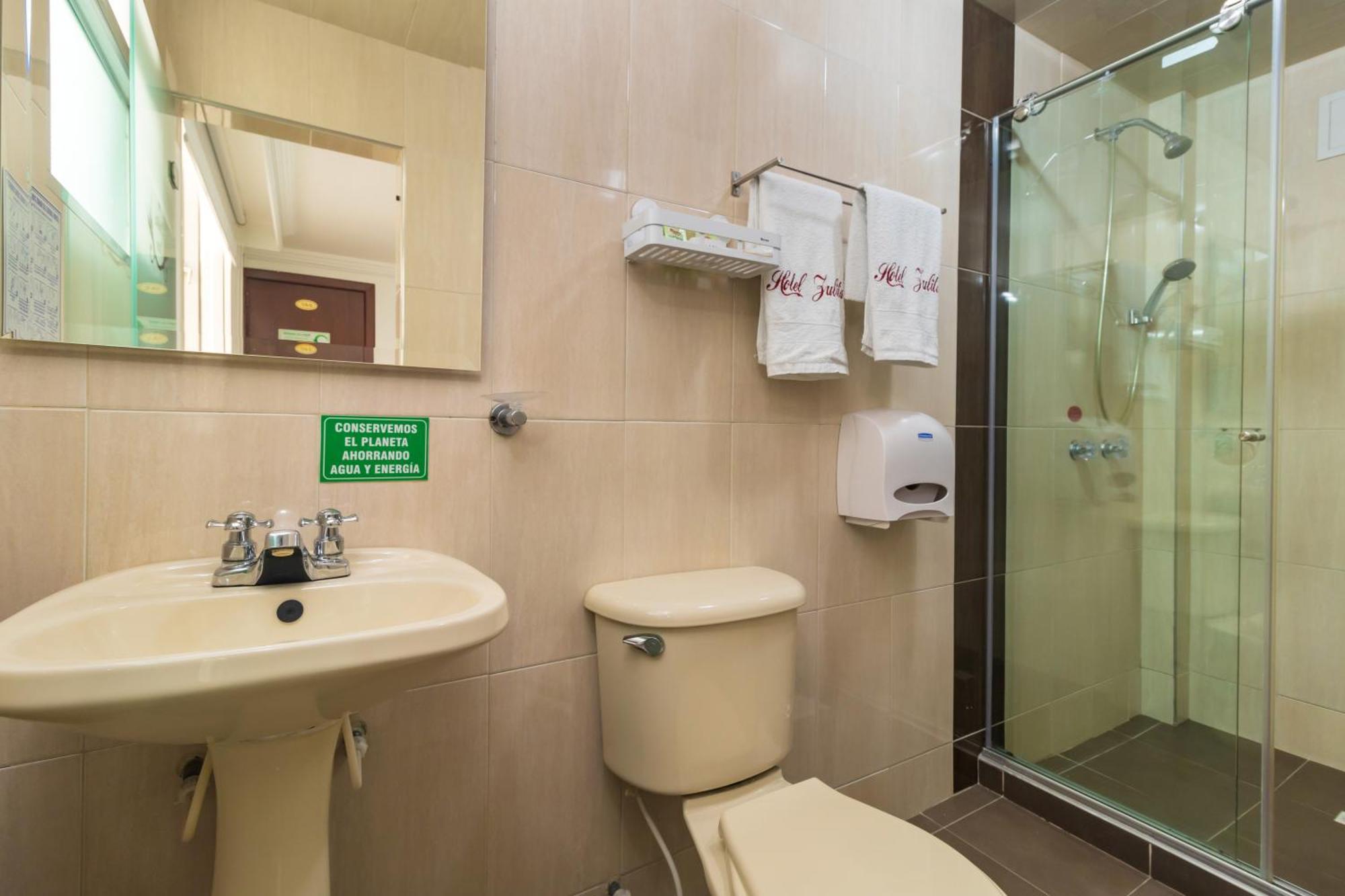 Hotel Zulita Bogotá Zewnętrze zdjęcie